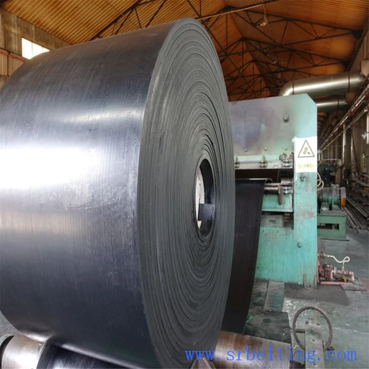 Oil Resistant Fabric EP200 Rubber Conveyor Belt For Harbour